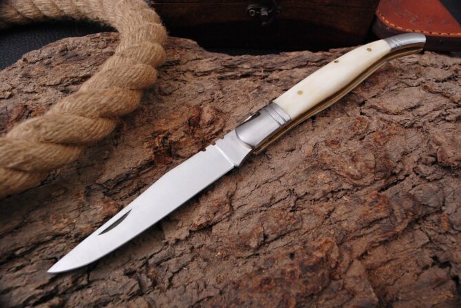Best Gift Handmade Stainless steel Laguiole Pocket Knife Camel Bone scale Handle