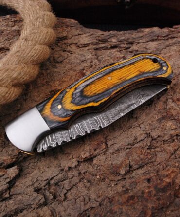 Handmade Damascus Pocket Knife With Pakka Wood Handle Best Gift