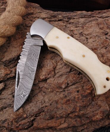 Handmade Damascus Pocket Knife With Camel Bone Handle Birthday Gift Folding Knife Groomsmen Anniversary Gift Boyfriend Fathers day Gif