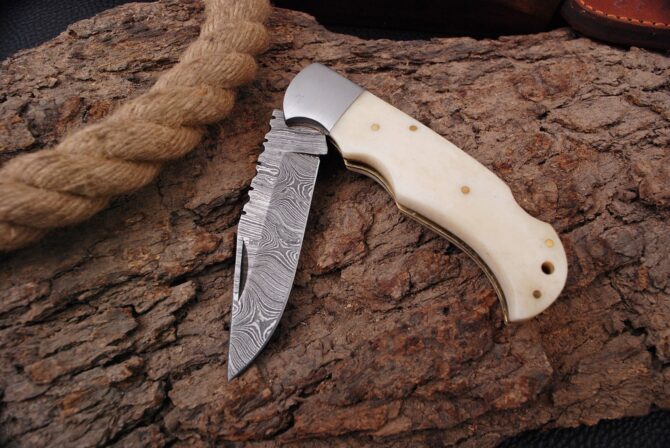 Handmade Damascus Pocket Knife With Camel Bone Handle Birthday Gift Folding Knife Groomsmen Anniversary Gift Boyfriend Fathers day Gif