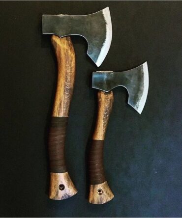 Hand-Forged Viking Bearded Axe – Custom Carbon Steel Bushcraft Camp Hatchet